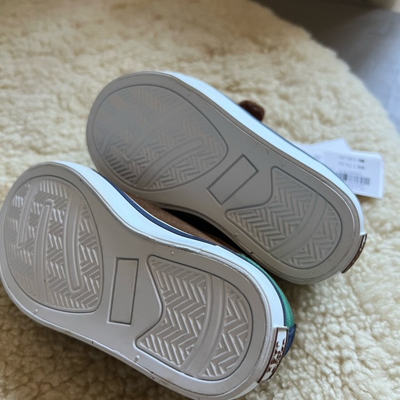 Janie and Jack Toddler Boys never worn Brown faux Suede Velcro sneaker. - Picture 5 of 5